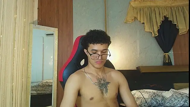 fire_drako_ webcam