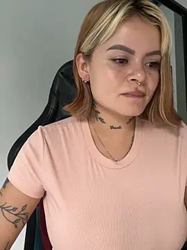 _CuteGirls_ webcam