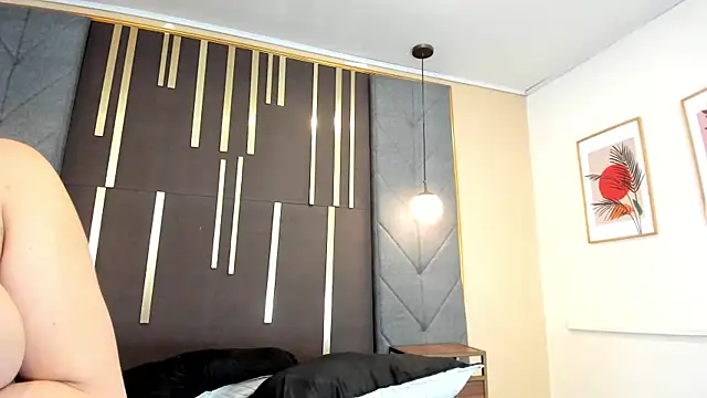 OliviGrace live cam room
