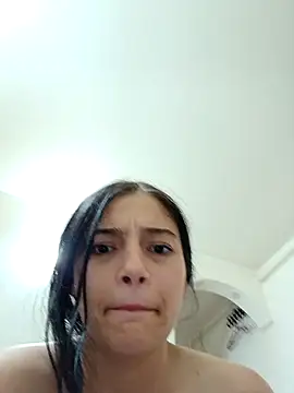 Virgin_Pussy_Love webcam