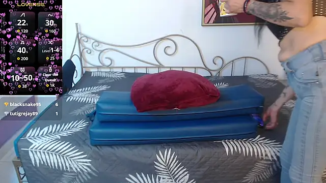 Roxanne_vale webcam