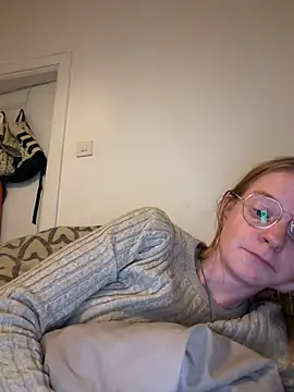 Watch jannis1992 live on EroticFlix - High definition streams