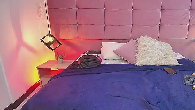 CelesteNeirafg webcam