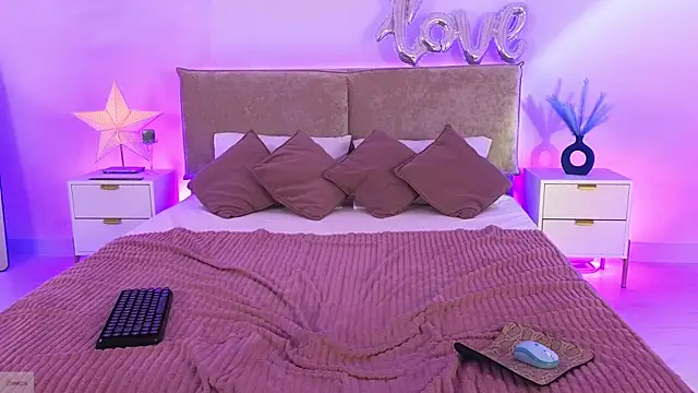 best videochat Jules Night