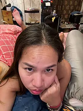 Watch Ponthip live on EroticFlix - High definition streams