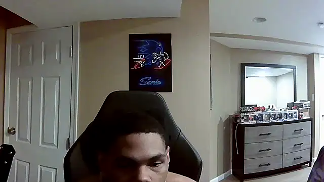 neovergil0 (M young) - #american #anime #brunettes #cam2cam #cheapest-privates #ebony #gamers #masturbation #medium #small-audience #straight #young