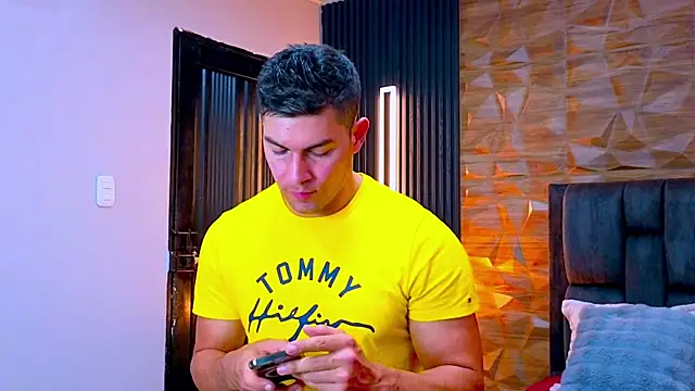 felipeandmarcello3 (M young) - CUM SHOW