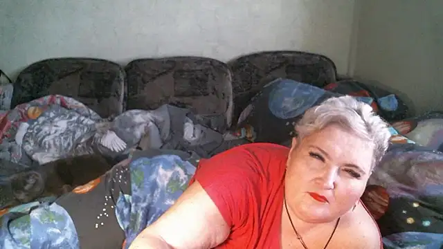 Lana555 live cam on StripChat