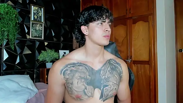 elliot_colton (M twink) - Come and run with me, love