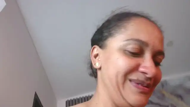 LunandCarlos webcam