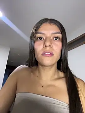 TaylorrHill live cam on StripChat