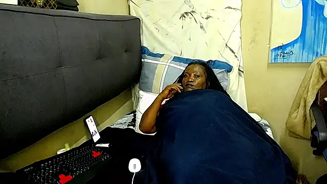 Brunettedevon33 webcam