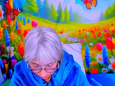 indianroxy webcam