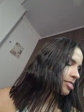 heyshaa webcam