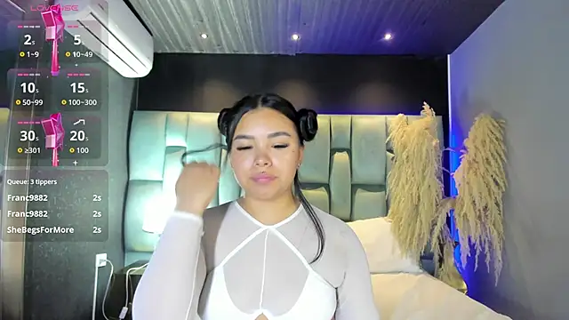 Marianagarciaa__'s live stream