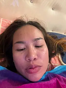 Ponthip webcam