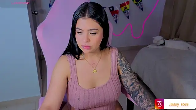 Watch Victoryyy_ live on EroticFlix - High definition streams