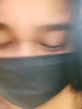 mini27mimi webcam