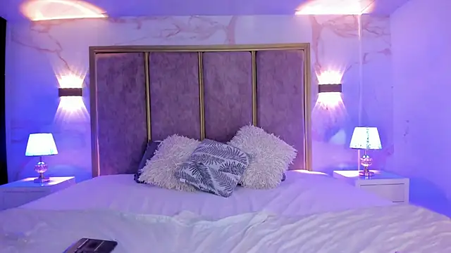 LolaGray__ webcam