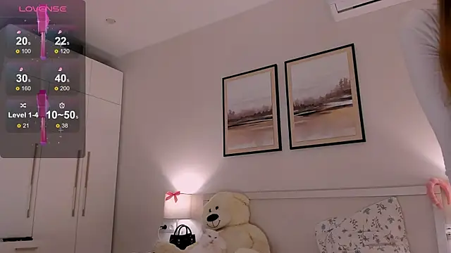 Watch diana_nier live on EroticFlix - High definition streams