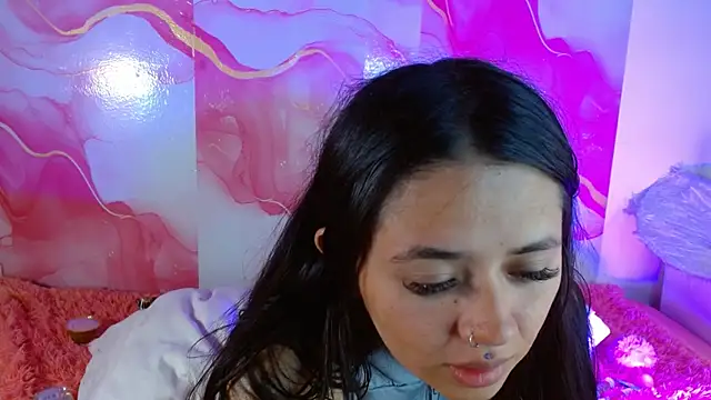 hellenngp live cam on StripChat