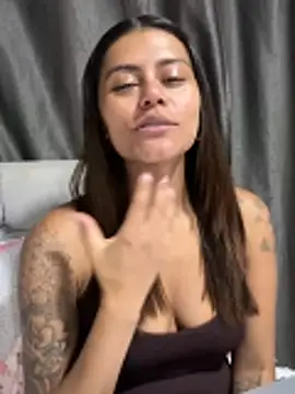 RachelWeisz_ webcam