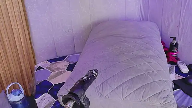 celeste_jhons webcam