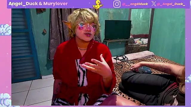 Watch Angel_Duck live on EroticFlix - High definition streams