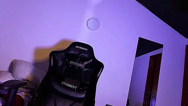 3v1l live cam on StripChat