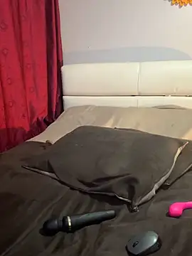 Watch Freyja_soh live on EroticFlix - High definition streams