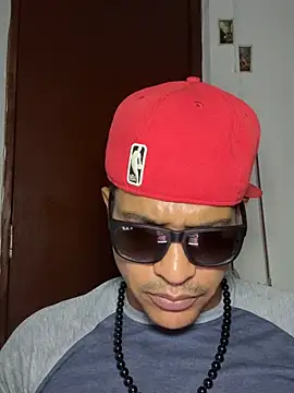 bigdick211292 webcam