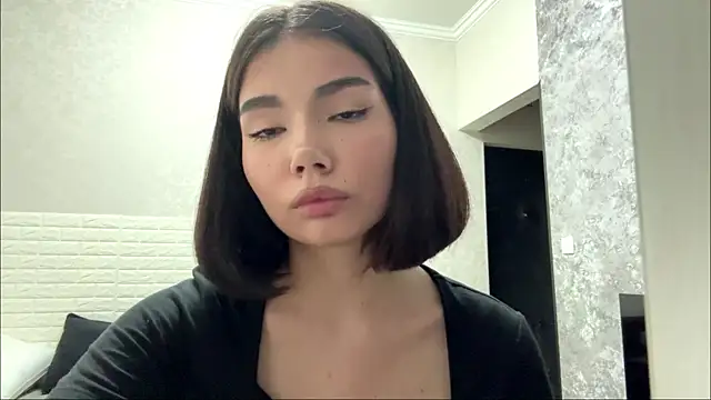 MarylnMonnier webcam