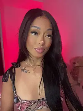 ItsBellaPorch webcam