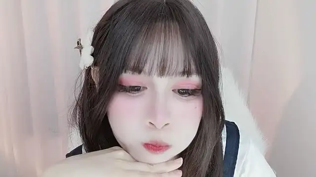 -zhuzhu-999- (F young) - 我以为我百毒不侵，却唯独对你上了瘾😘😘😘