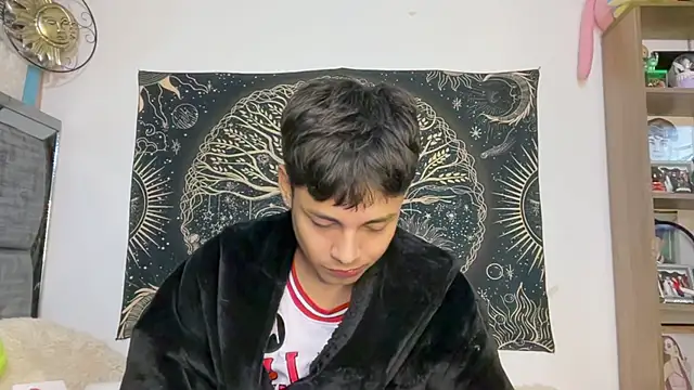 Bldavioro45 - Male webcam sex chat