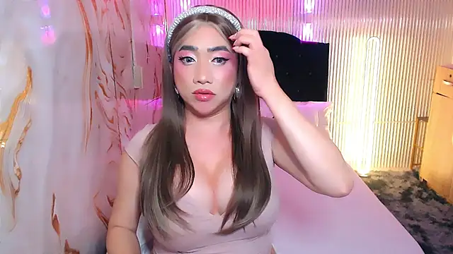 yourTsFantasyBigCock webcam