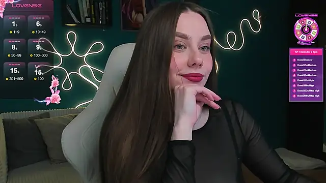 katie_taylorr live cam on StripChat