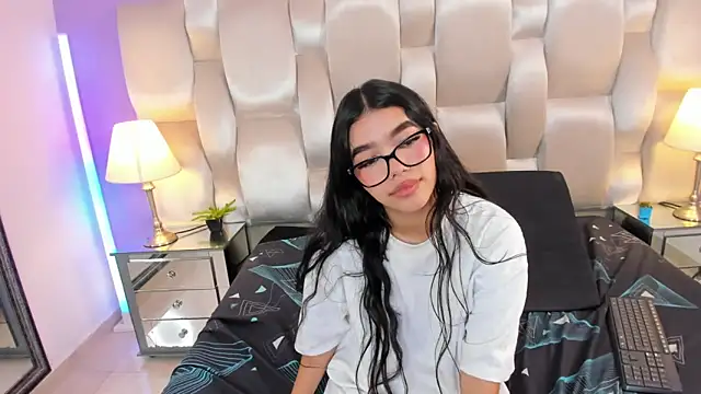 Emma_Houston_ webcam