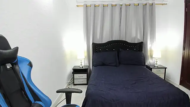 Debora_brown webcam