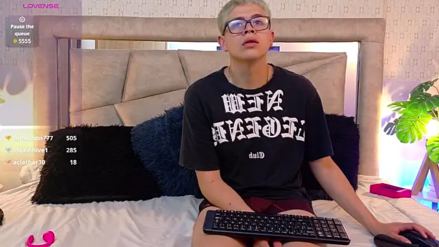 Evie_demn webcam