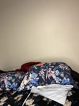 treasurebabii webcam