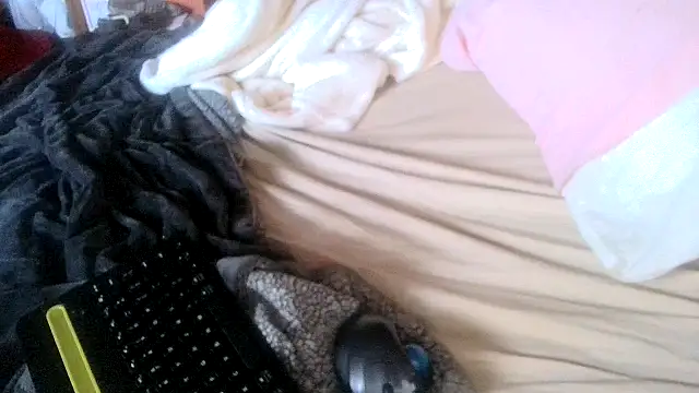 Teddy4420 webcam