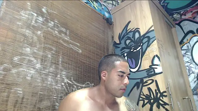 Justin_Frank webcam