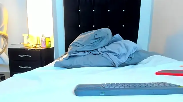 kathyajhonss webcam