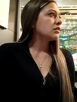 alana_69 webcam