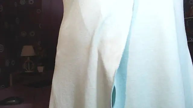 SquirtyAlice webcam