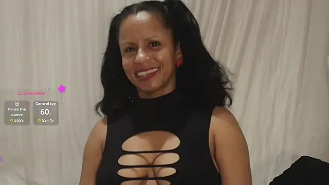 Watch Catherine_mature45 live on EroticFlix - High definition streams