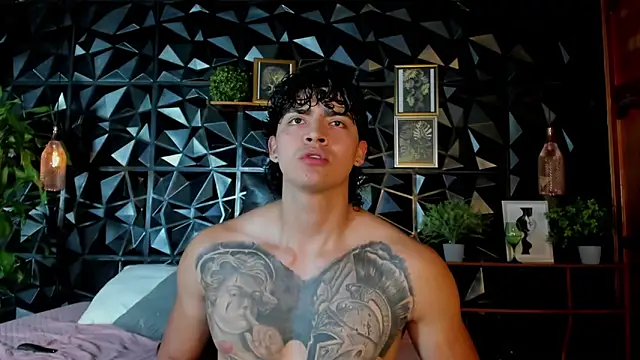 elliot_colton webcam