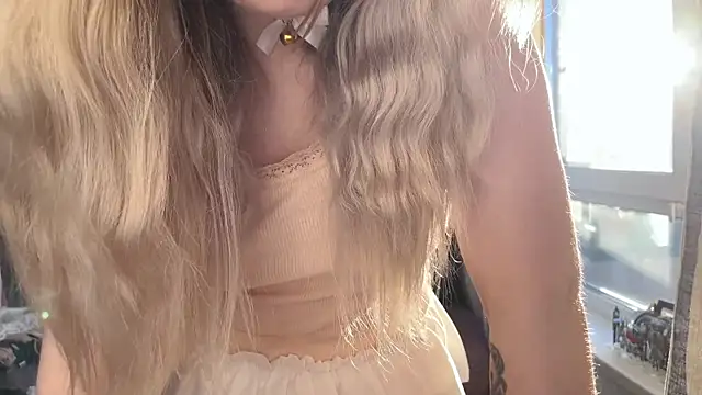 YukiBlush webcam