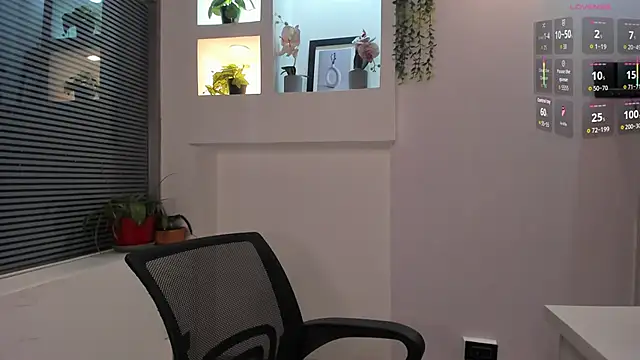 Tomy_Rox webcam